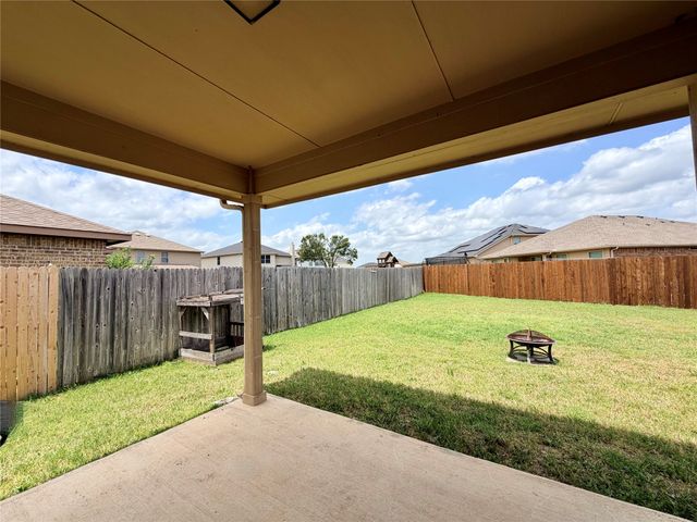 520 Cantebury Park Lane, Ponder, TX 76259