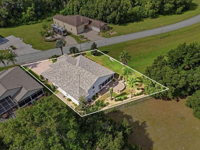 194 LAYNEWADE ROAD, Polk City, FL 33868