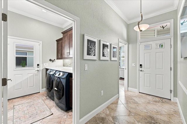 194 LAYNEWADE ROAD, Polk City, FL 33868