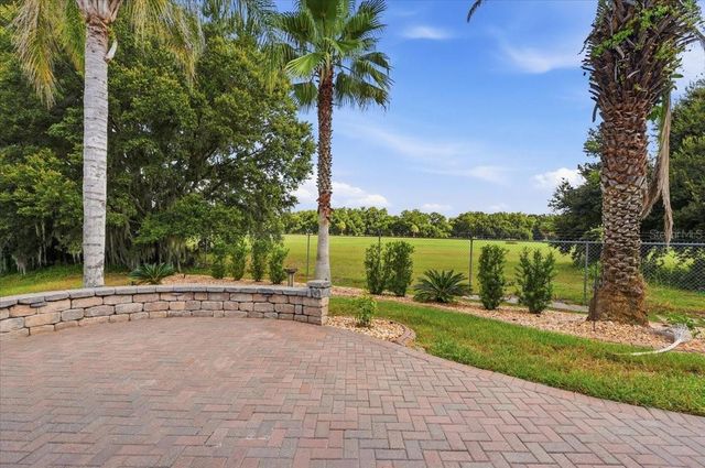 194 LAYNEWADE ROAD, Polk City, FL 33868