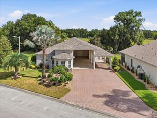 194 LAYNEWADE ROAD, Polk City, FL 33868