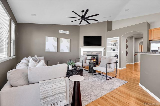 3220 S Nepal Way, Aurora, CO 80013