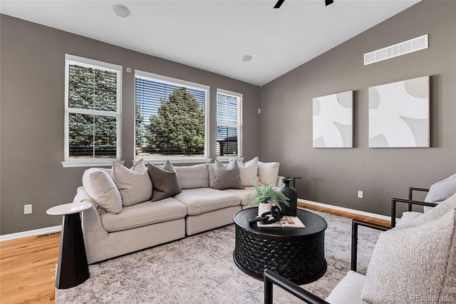 3220 S Nepal Way, Aurora, CO 80013