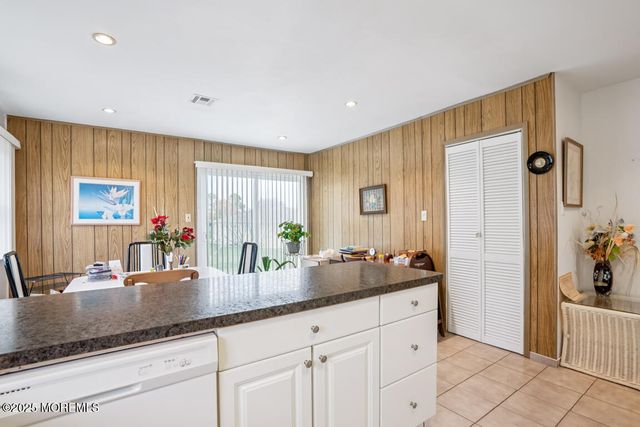 18 San Salvador Street, Toms River, NJ 08757