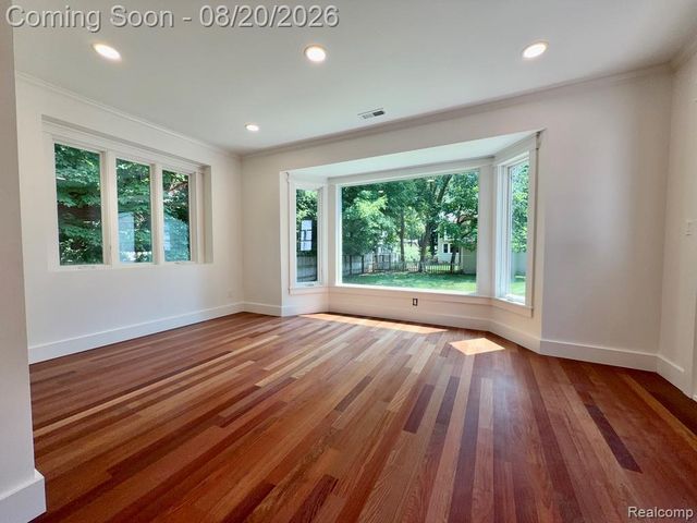26091 German Mill Road, Franklin Village, MI 48025