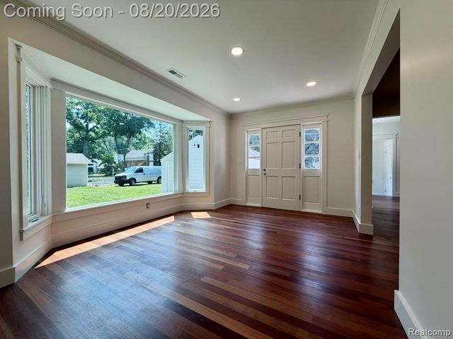 26091 German Mill Road, Franklin Village, MI 48025