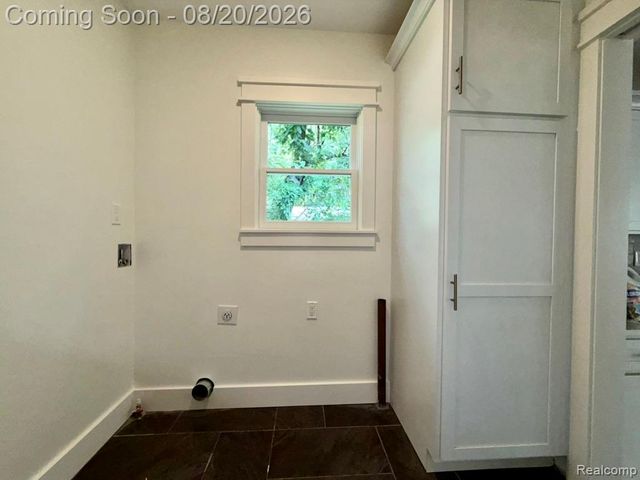 26091 German Mill Road, Franklin Village, MI 48025