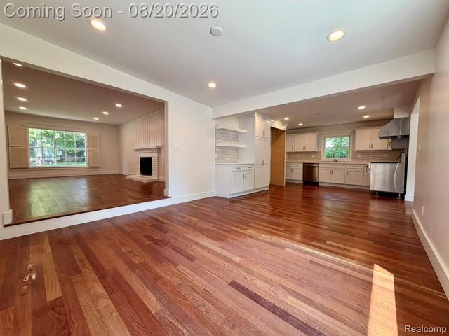 26091 German Mill Road, Franklin Village, MI 48025
