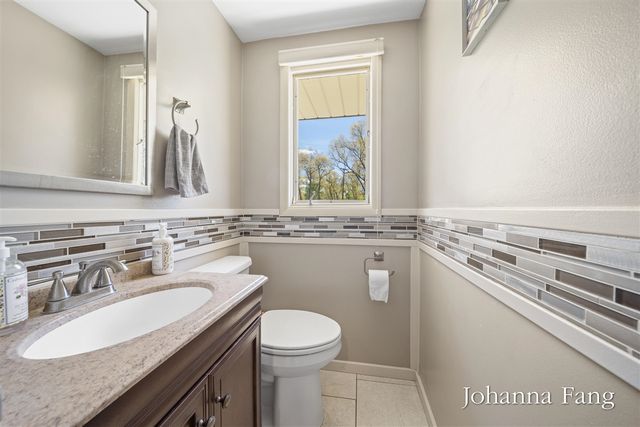 3160 Dorais Drive, Grand Rapids, MI 49525
