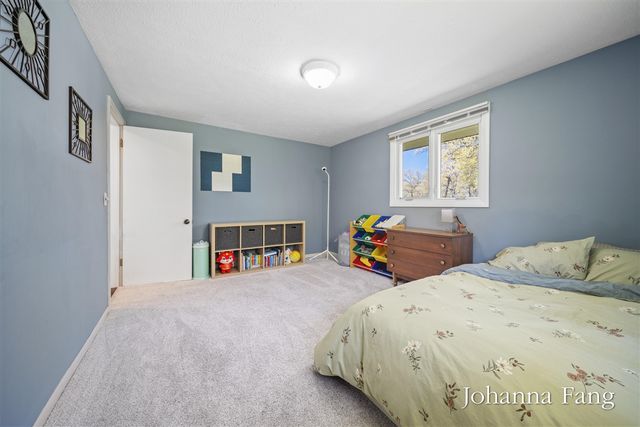 3160 Dorais Drive, Grand Rapids, MI 49525