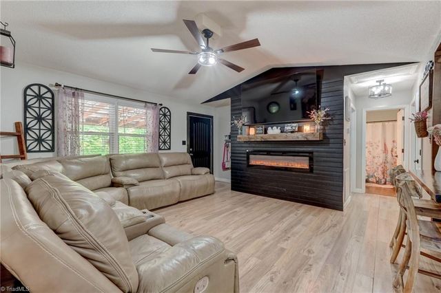 111 Shannon Lane, Eden, NC 27288