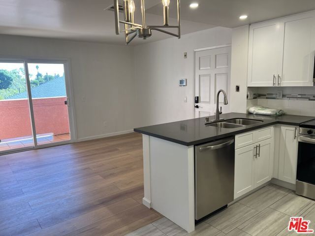 4810 S La Brea Avenue 209, Los Angeles, CA 90008