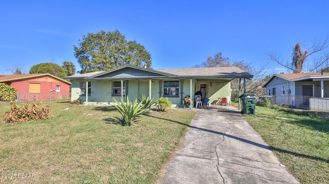 1029 S Gertrude Court, Daytona Beach, FL 32117