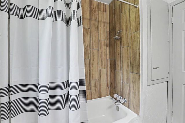 4008 Crabtree Cove, Midwest City, OK 73110