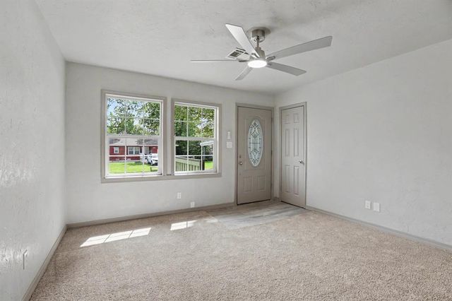 4008 Crabtree Cove, Midwest City, OK 73110