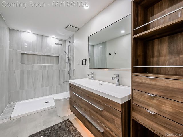 29340 Fairfield Avenue, Warren, MI 48088
