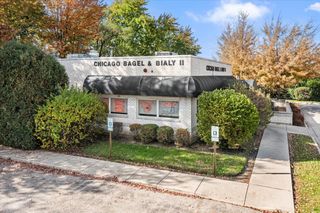 260 S Milwaukee Avenue, Wheeling, IL 60090