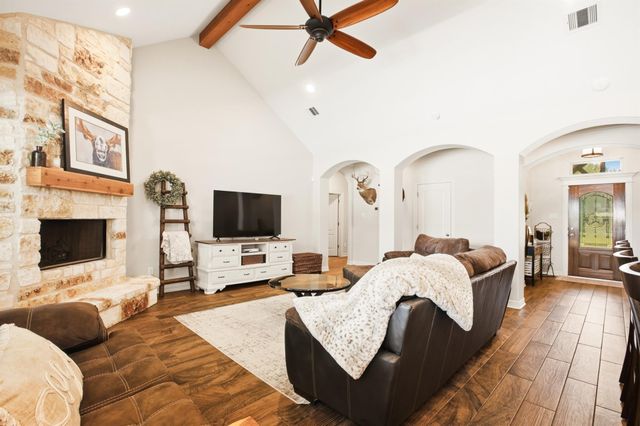 2603 River Road, Sealy, TX 77474