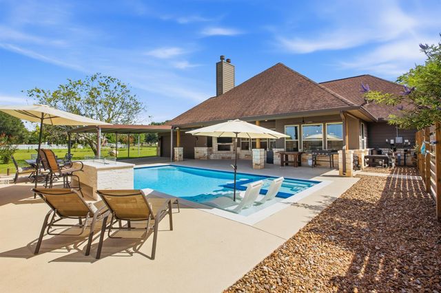 2603 River Road, Sealy, TX 77474