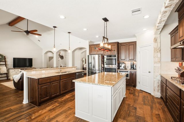 2603 River Road, Sealy, TX 77474