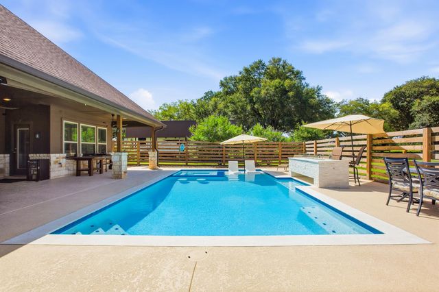 2603 River Road, Sealy, TX 77474