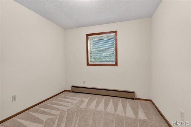 16 Monte Rosa Drive, De Soto, MO 63020