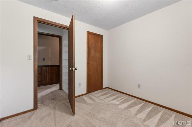 16 Monte Rosa Drive, De Soto, MO 63020