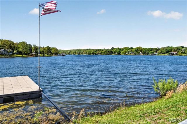 16 Monte Rosa Drive, De Soto, MO 63020