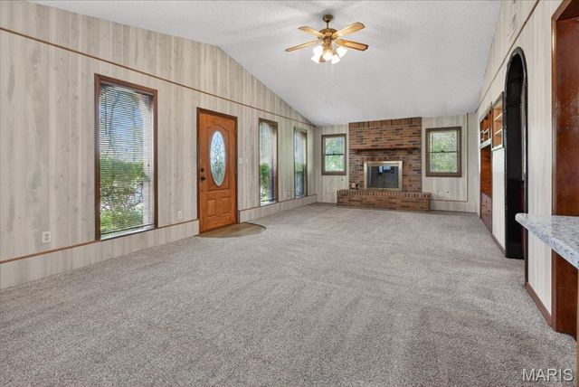 16 Monte Rosa Drive, De Soto, MO 63020