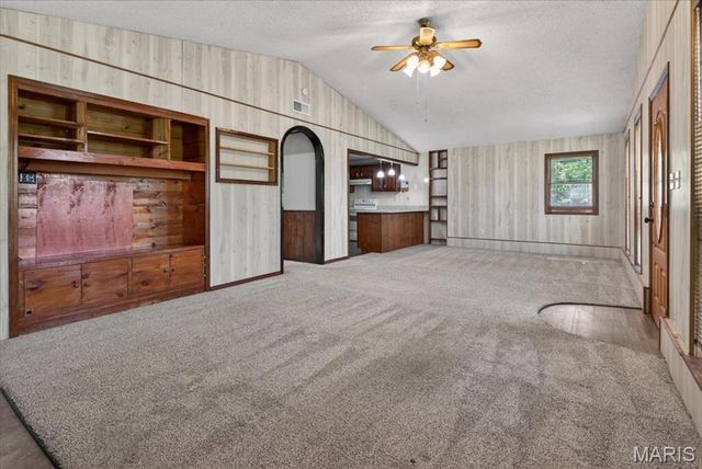 16 Monte Rosa Drive, De Soto, MO 63020