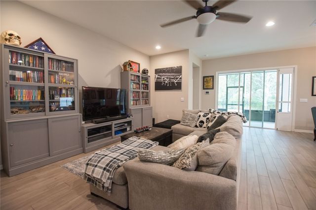 107 Holm Place, St Marys, GA 31558