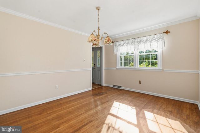 2209 DIAMOND ST, Sellersville, PA 18960