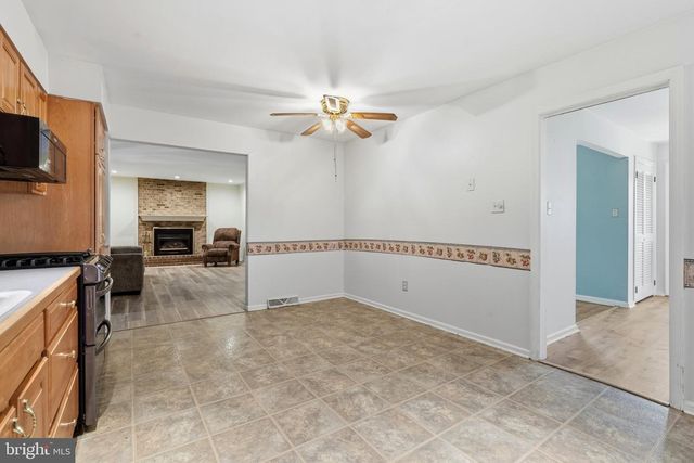 2209 DIAMOND ST, Sellersville, PA 18960