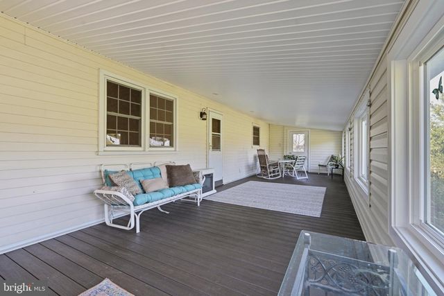 2209 DIAMOND ST, Sellersville, PA 18960
