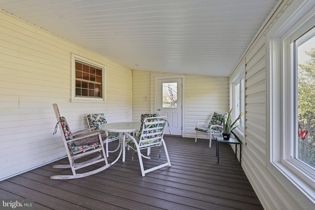 2209 DIAMOND ST, Sellersville, PA 18960