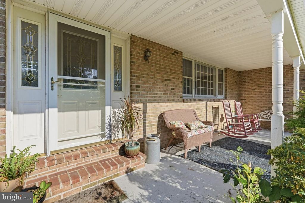 2209 DIAMOND ST, SELLERSVILLE, PA 18960 — photo 2