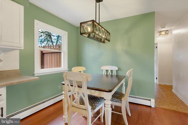 5840 YORK RD, Spring Grove, PA 17362