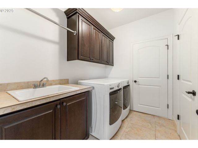 3356 Nw 153RD Ter, Portland, OR 97229