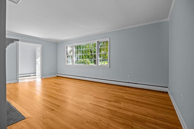 14 Horseshoe Lane, Madison, CT 06443