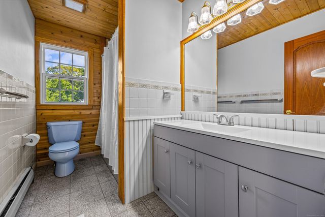 14 Horseshoe Lane, Madison, CT 06443