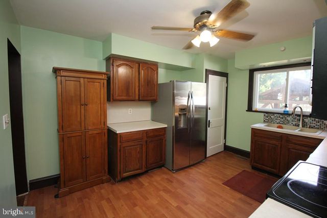 308 PINE ST, Carneys Point, NJ 08069