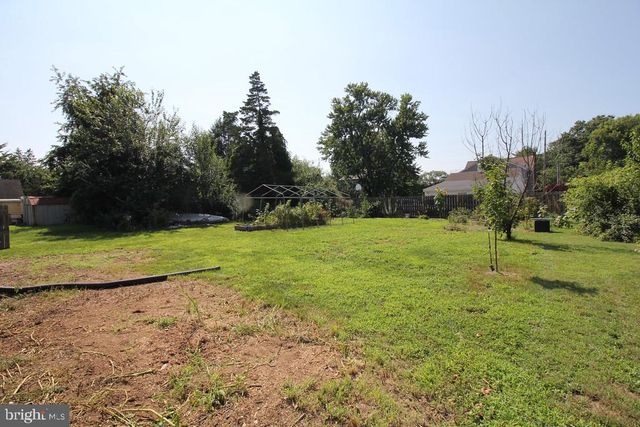 308 PINE ST, Carneys Point, NJ 08069