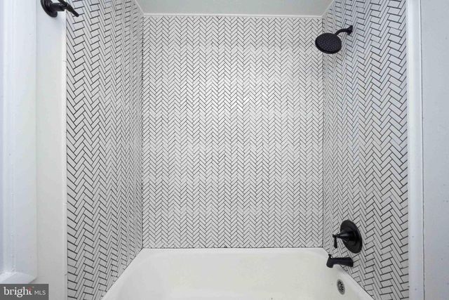 8 KENNEDY ST, Alexandria, VA 22305