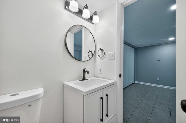 8 KENNEDY ST, Alexandria, VA 22305