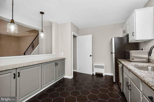 8 KENNEDY ST, Alexandria, VA 22305