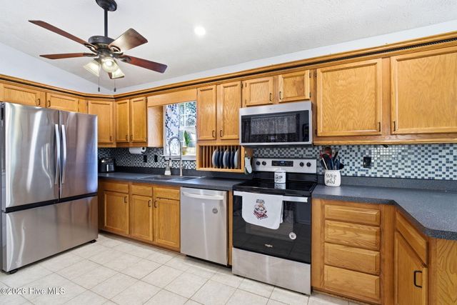 1830 E Boiling Spring Road, Southport, NC 28461