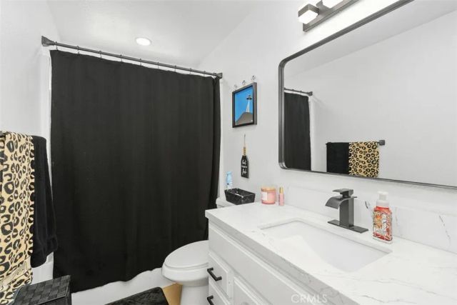 2139 S Magnolia Avenue, Ontario, CA 91762
