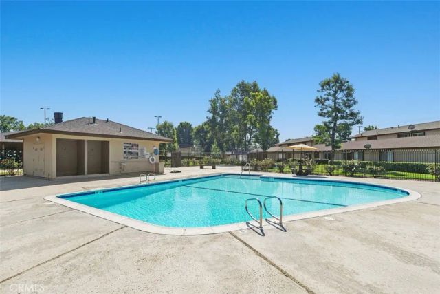 2139 S Magnolia Avenue, Ontario, CA 91762