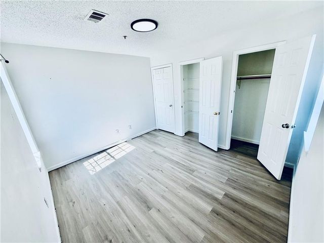 328 Roosevelt Circle NE, Marietta, GA 30060