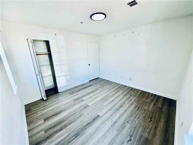 328 Roosevelt Circle NE, Marietta, GA 30060